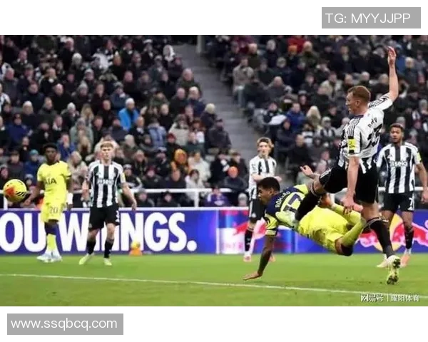 足坛姓罗球星盘点：从罗纳尔多到罗梅罗他们的传奇之路