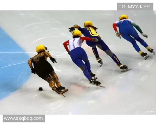 鱼缸壁纸中足球球星的炫彩瞬间让运动激情与艺术完美融合